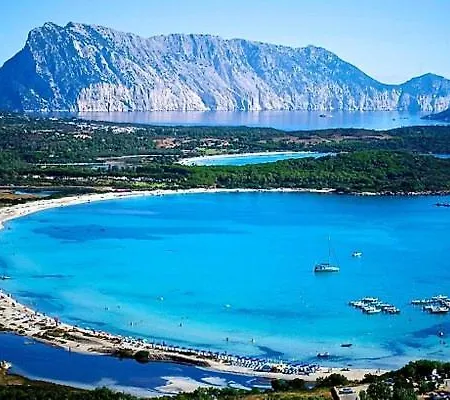 Santeodorohouse & Gasthuis San Teodoro (Sardinia)